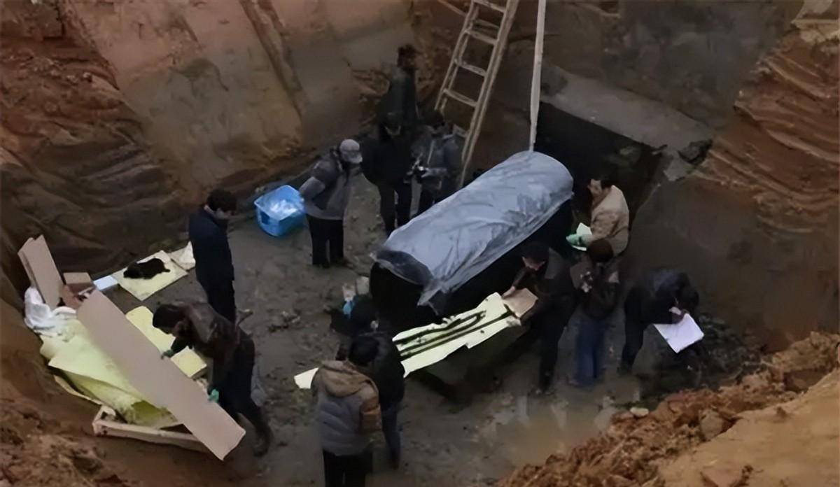 原创1995年湖北一尸三命案一具战国女尸让3名盗墓贼失去性命