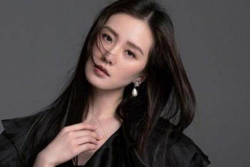 原创刘诗诗谈当母亲后的感受令人佩服和感动祝愿越来越好