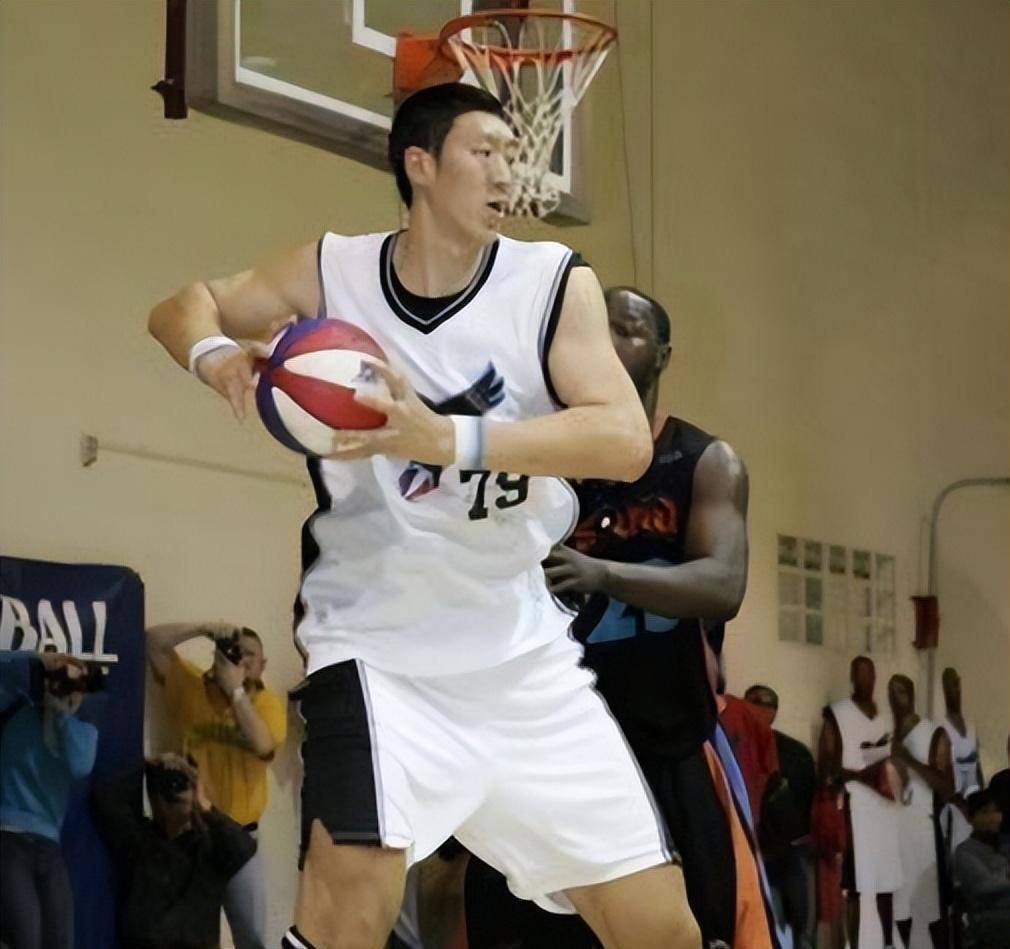 老铁们有何看法?_孙明明_身高_北京队