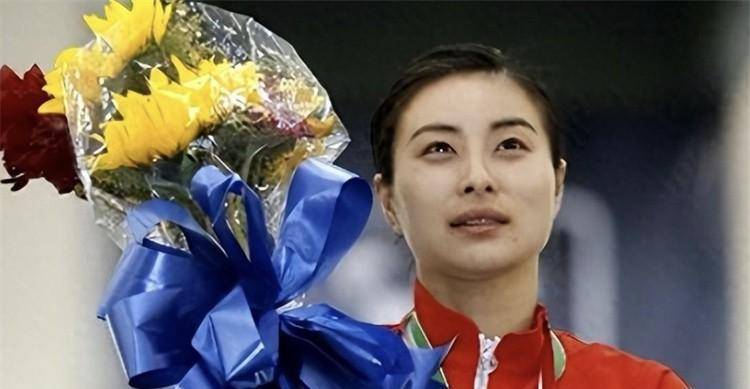 原创深扒郭晶晶幕后原来霍震霆没有撒谎她给霍家的助力不简单