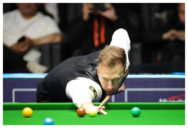 cctv5直播!丁俊晖对决强手,特鲁姆普迎战劲敌,今日精彩赛程!_比赛_佩