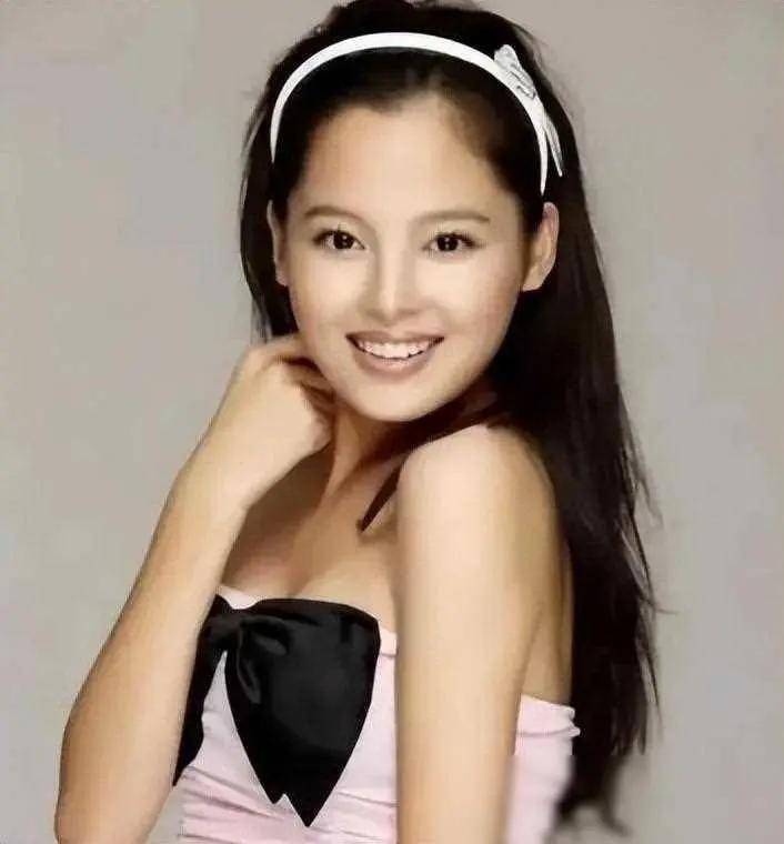 翟天临我这辈子最正确的决定就是退圈前与辛芷蕾在一起了