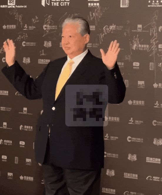 港星齐聚一堂,古天乐发光黑亮,洪金宝多年好,伍咏薇叶子楣.