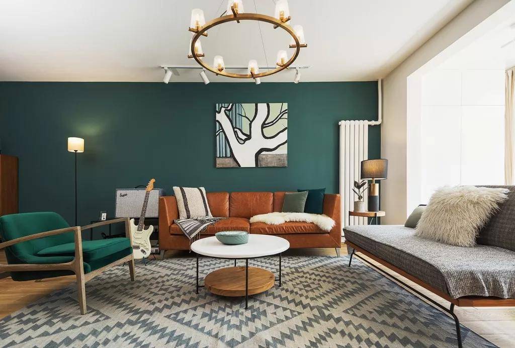 分离互补色调▼三色对比色调▼色彩,这门艺术媒介,是家居美学与个人