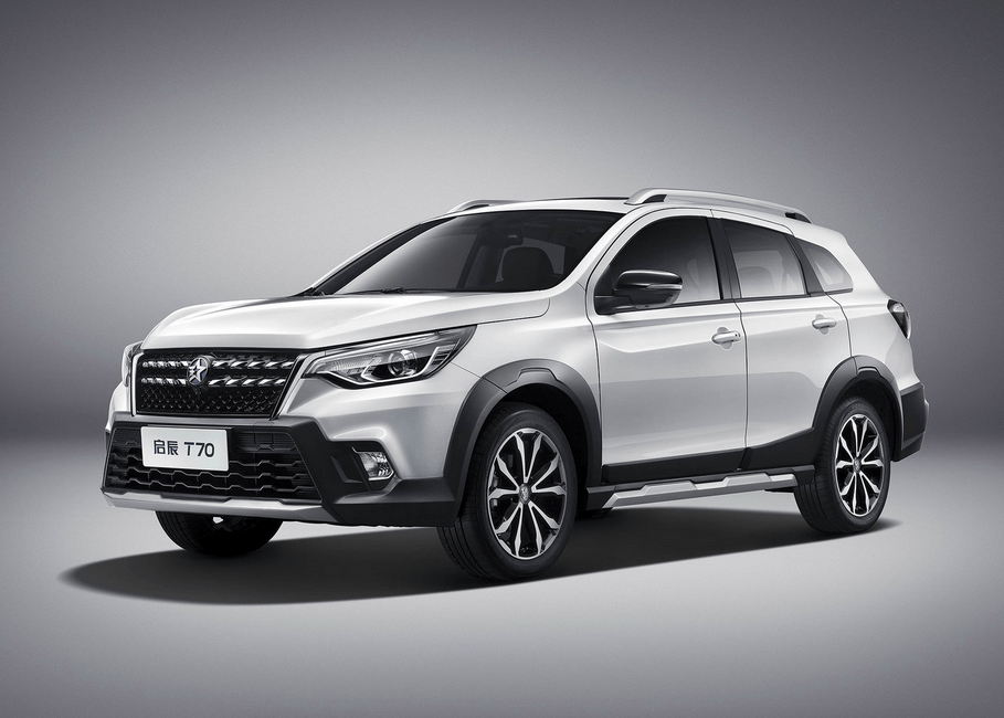 随后启辰推出了首款车型d50,并在2015年推出了t70和t70x,依靠东风日产