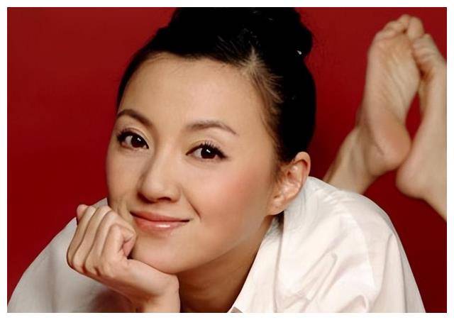 从5登春晚到沦落精神病院,演员金玉婷的结局,印证了郭德纲的话_舞台