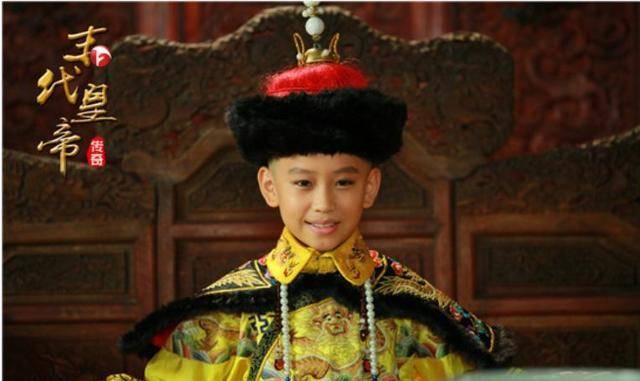 原创儿子被选为皇帝父亲却吓晕过去醒后立即辞职祖母也连声咒骂