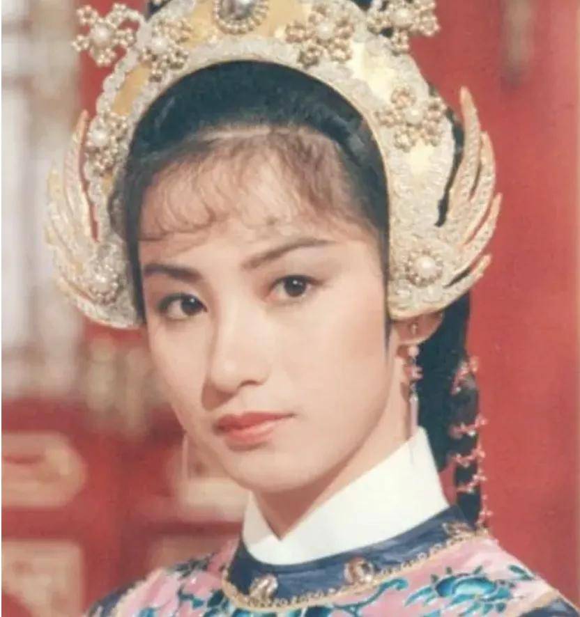 原创香港第一古装美女当红为爱息影遭丈夫出轨离婚后成了女富豪