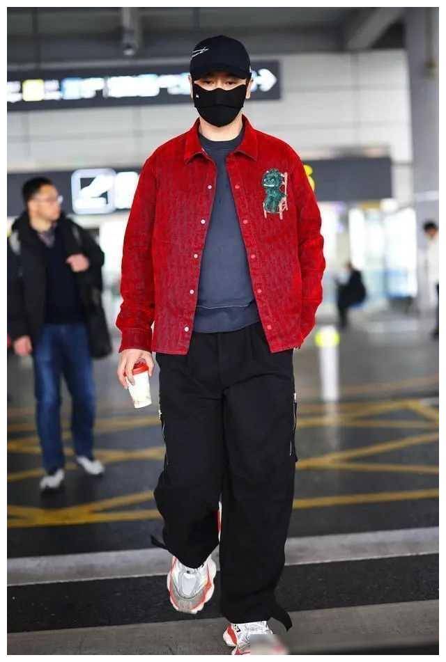 原创黄晓明惊艳变身戏里大变样胖成郭麒麟赞叹不已