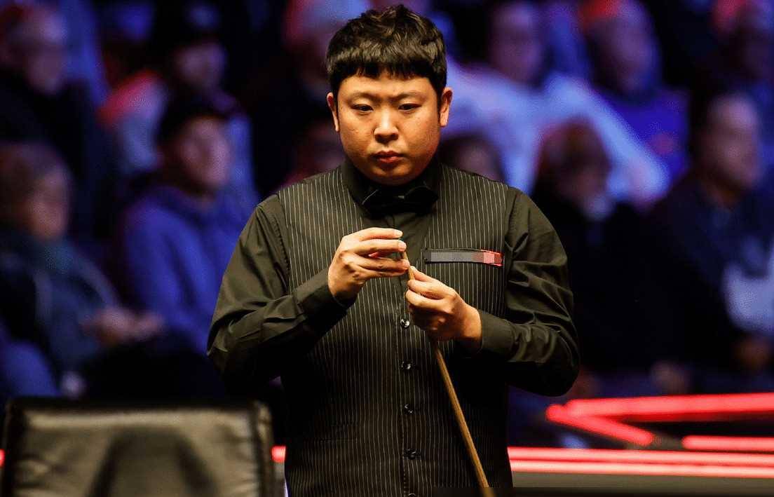 丁俊晖苦战2-2 世锦赛4冠王1-3危险了 我们冠_斯诺克_比赛日_选手