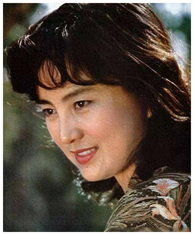 原创张金玲的最正确决定与徐敏离婚儿子改嫁富商改变人生