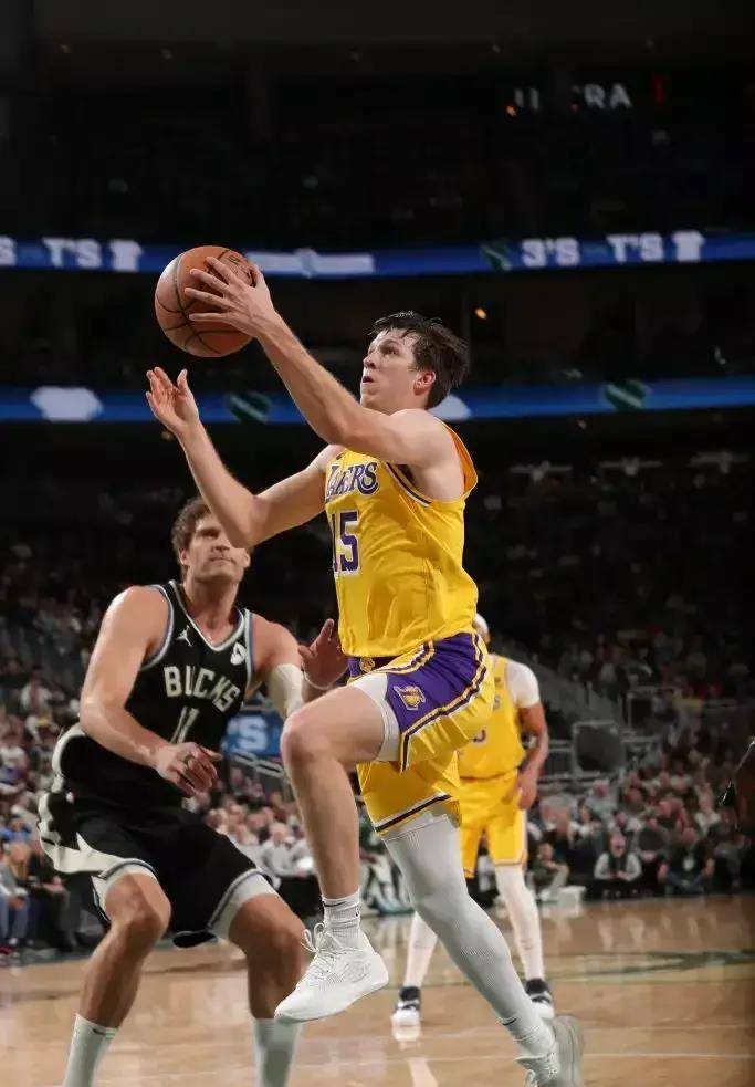 原创nba今日里程碑浓眉34234轰6纪录字母哥292111创5项里程悲