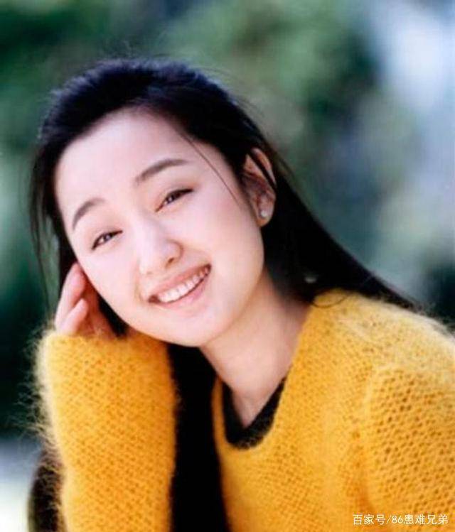 原创杨钰莹年近50还是单身看到早年照片难怪无人敢娶