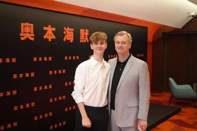 中国_斯汀_疫情