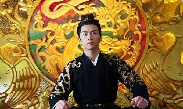 三部大火的电视剧洗白了三个臭名昭著的历史人物看看都是谁