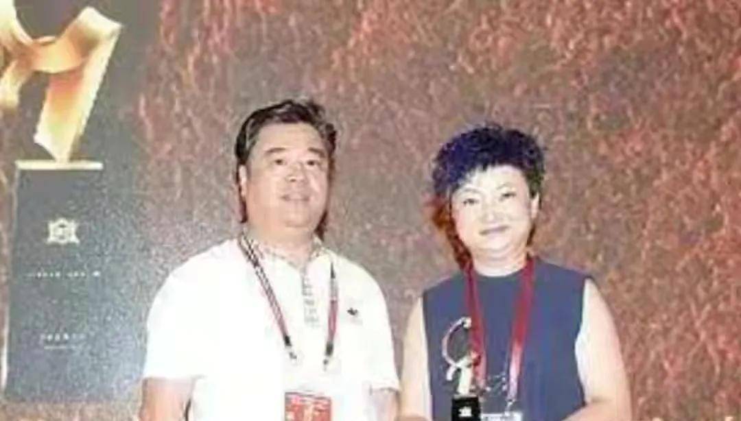 "温州皮革大王":被父母绑进精神病院,兄弟姐妹转移12亿家产_王敏_远东