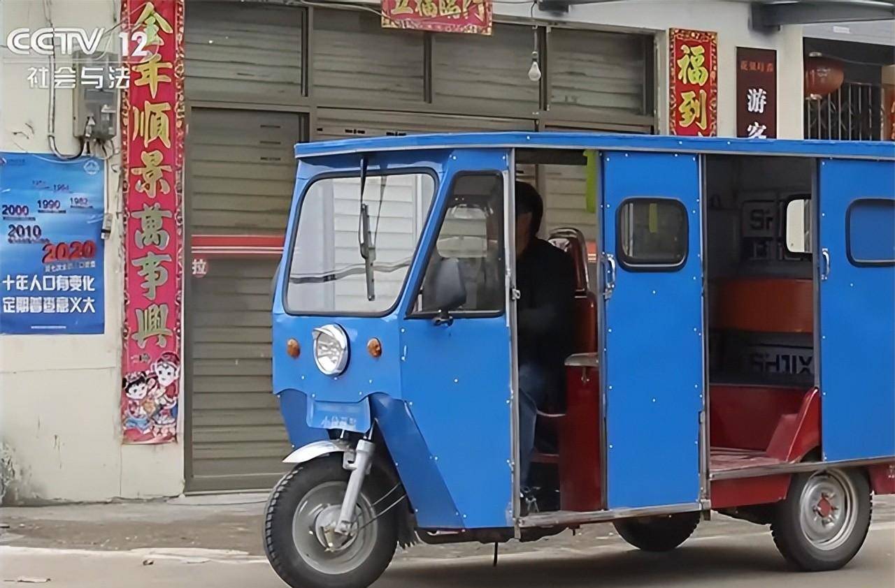 原创06年姐姐将老屋卖给残疾弟弟14年后因拆迁反悔弟弟被活活气死