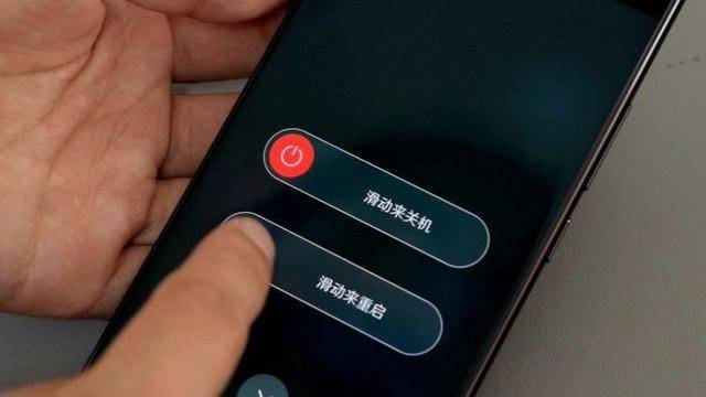 原创手机天天关机和长期不关机对手机的影响不容小觑别再做错了