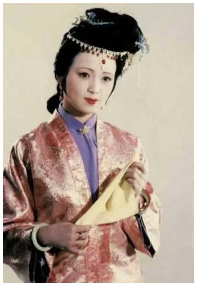 张蕾!红楼第一美女,王扶林导演差一点._秦可卿_原著_角色