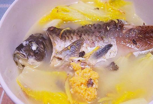 中医建议:经常饮这几碗祛湿汤,助排湿更养生_橄榄_肉片汤_金针菇