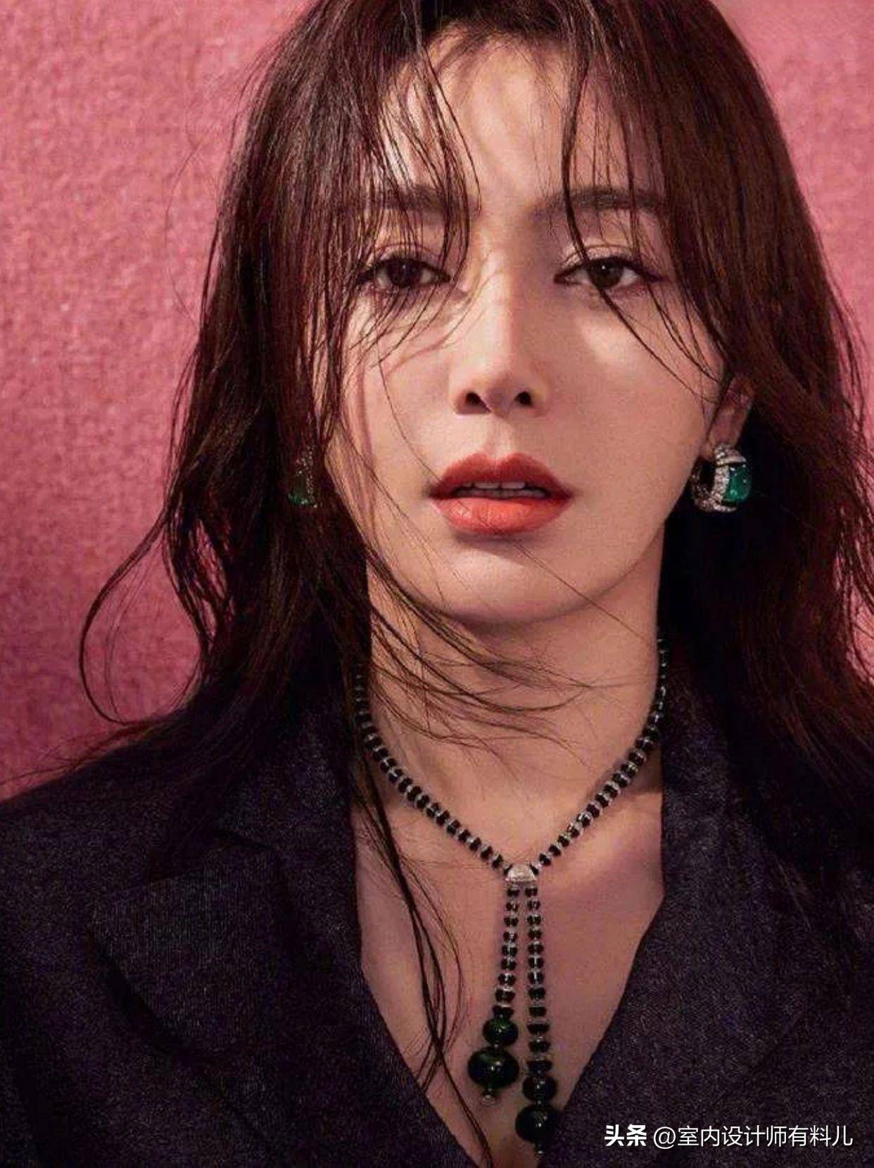 原创44岁秦岚的豪宅火了家里精致温馨一尘不染房子很大一个人住