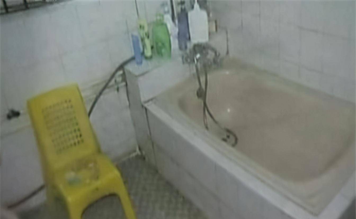 11年前广东母亲将双胞胎儿子杀害千人联名求情法院怎么判