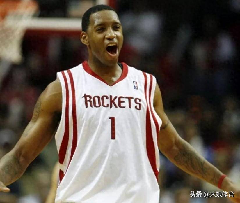 2004年12月10日,在对阵马刺的比赛中,麦迪在最后35秒内连得13分,帮助