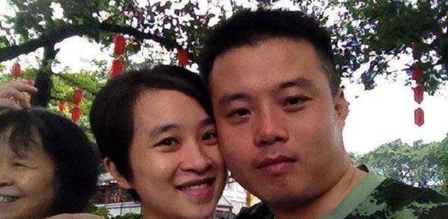 丈夫牺牲后,31岁心理学女教师被特招入伍,得到军队"特殊照顾"_庞洪雨