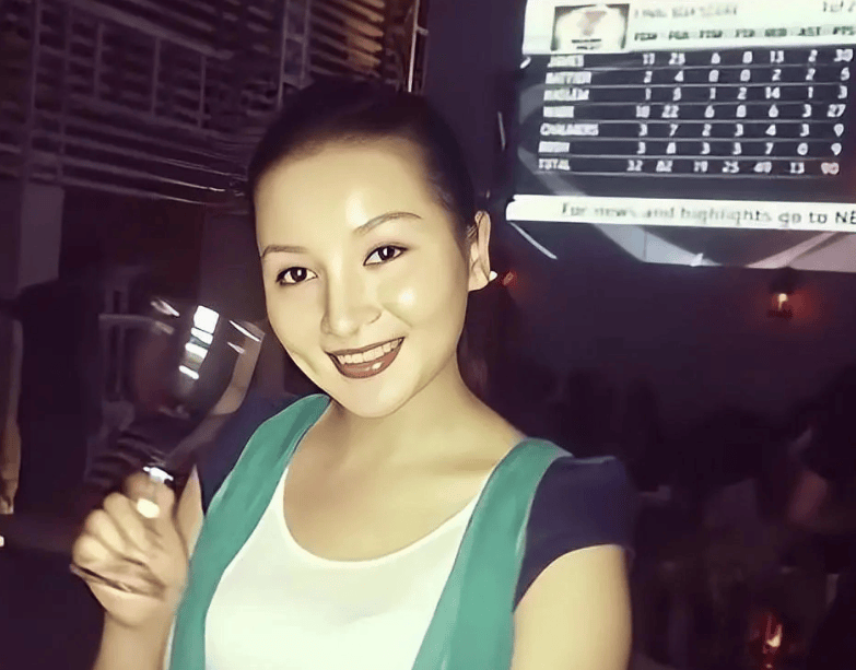 演员饶芯语:31岁嫁给68岁的王奎荣,我的婚姻我做主