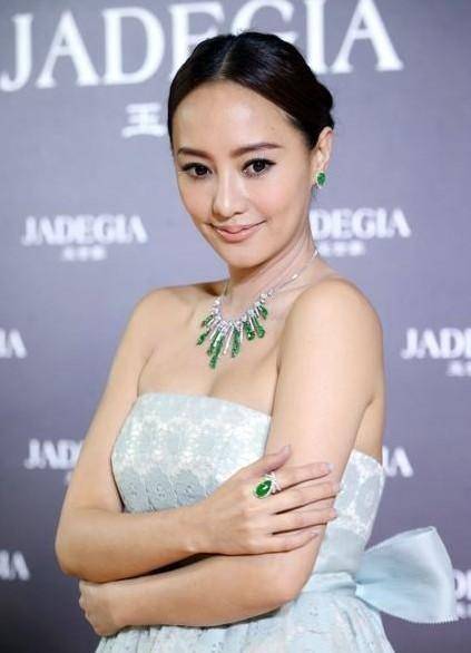 原创千金闪嫁打工仔生了三孩美过孙芸芸关颖为何如此任性