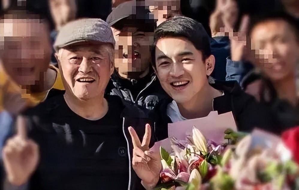 吴彦祖和鹿晗都未能逃过赵本山定律