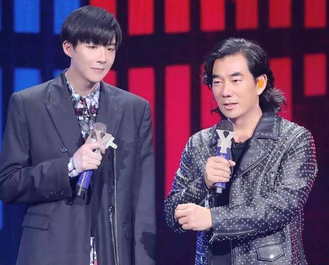 去年主演的《沉默的证人》上映后口碑相当好,但任贤齐却因为剧情的