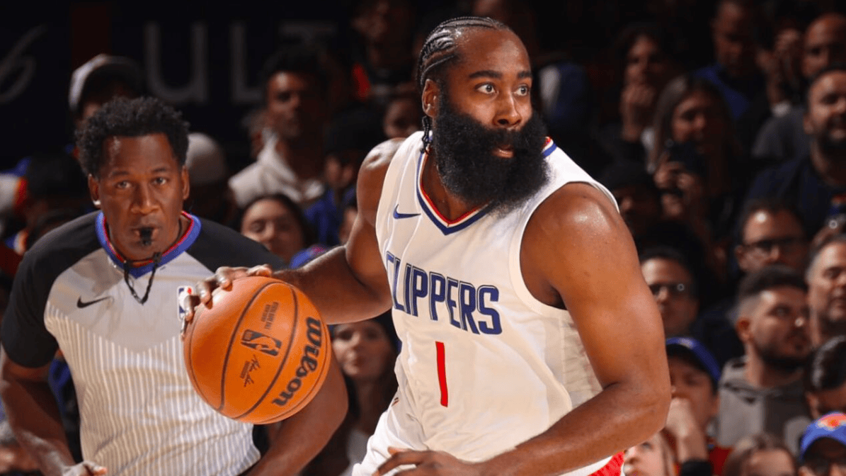 16514顶着漫天嘘声哈登掀翻老东家小卡连续21关键盖帽制胜