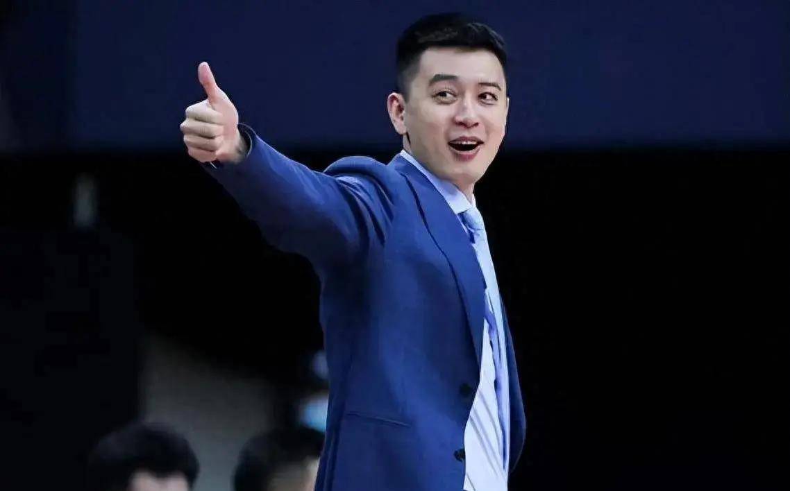 辽宁男篮本土崛起,cba冲冠新动能,杨鸣率队再战冠军路_篮球_比赛_实力