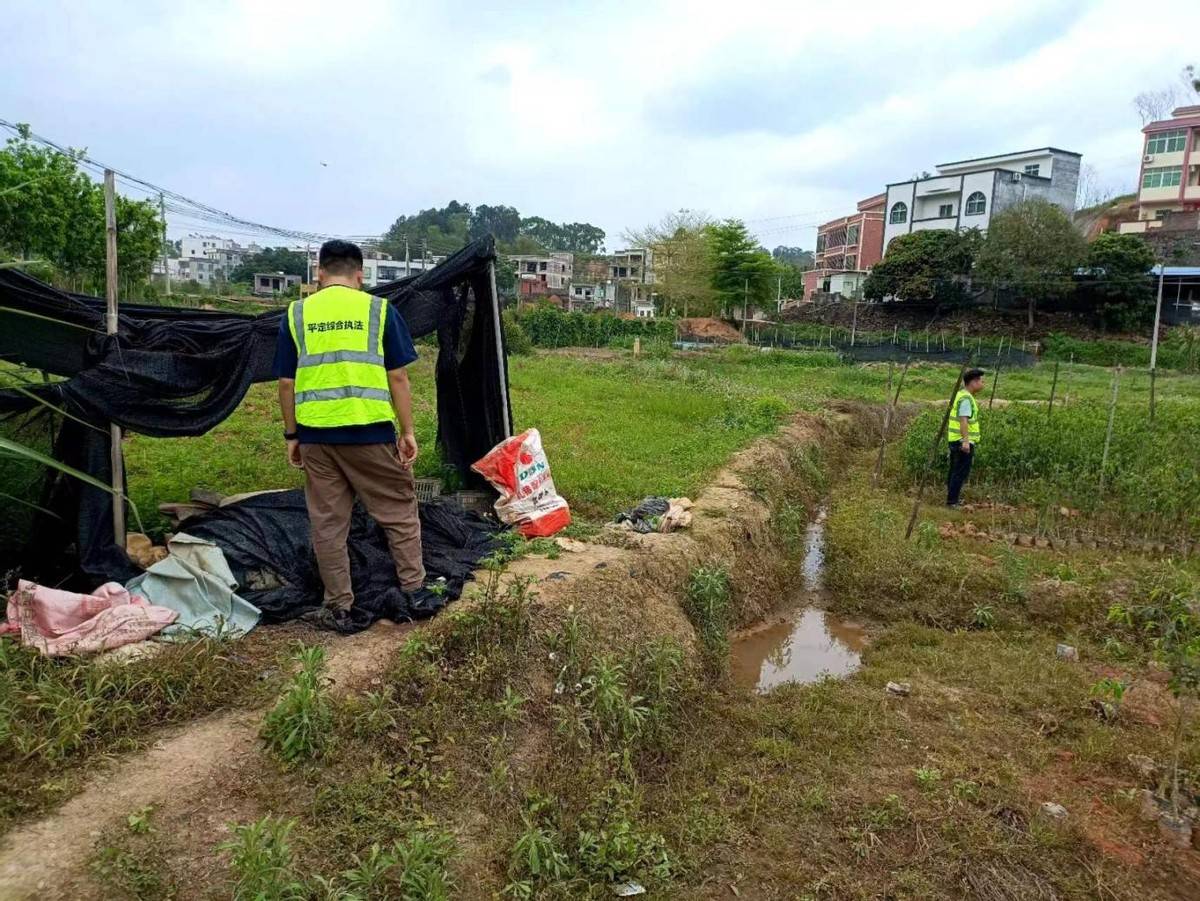 化州市平定镇翰堂村委开展禁毒宣传