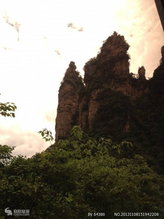 打算去张家界天门山凤凰古城芙蓉镇玩五天四晚最佳线路旅游景点攻略