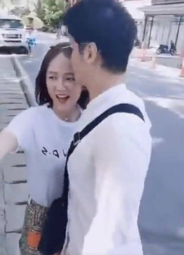 艾伦发女友视角美照秀高挑身材并赞女友是仙女41岁陈乔恩可算遇上良人
