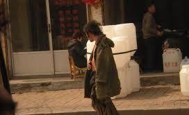 原创华强北一哥陈金陵山寨机小王子到乞丐负债累累妻子远走