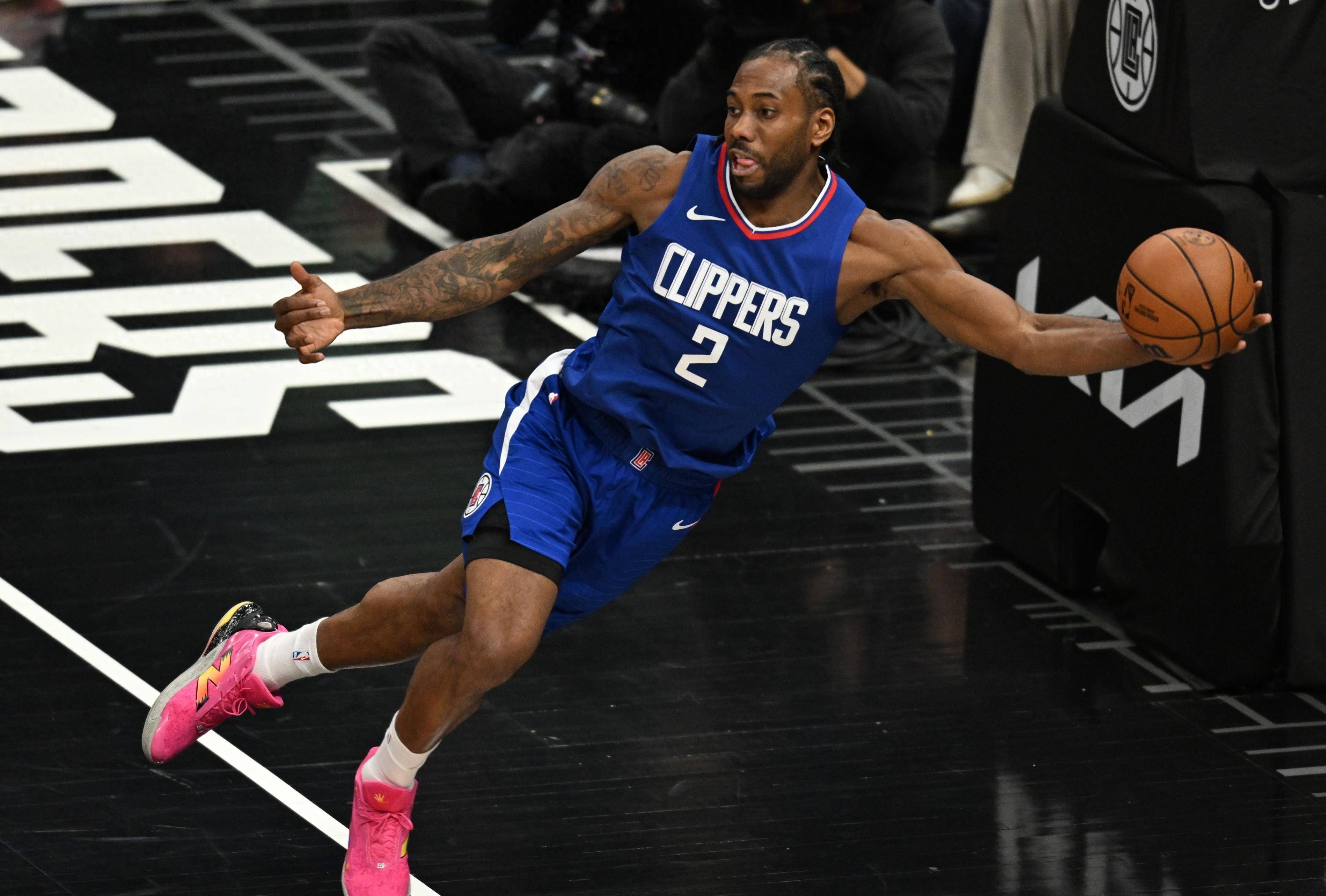 快船险胜76人赛后!小卡一语中的,裁判承认误判,哈登回击质疑