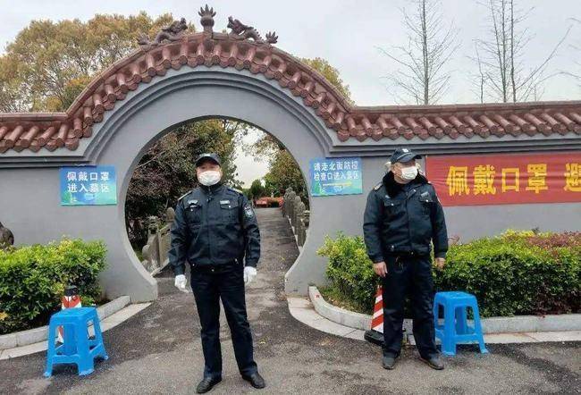 原创80后成墓地保安主流深夜巡逻吓坏搭档最害怕遇见这种人