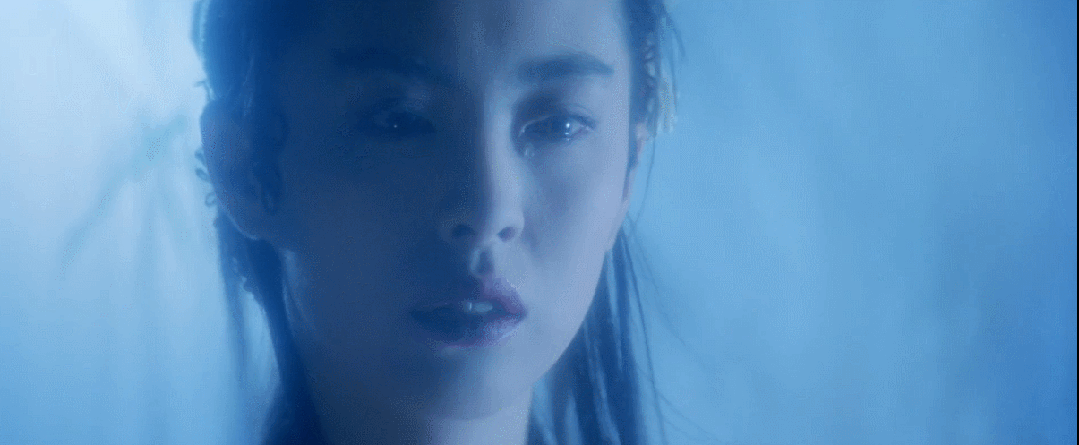 原创徐克的青蛇香艳撩人原来张曼玉玩的尾巴藏着这么深的暗示