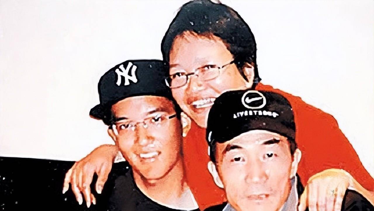 2011年,华裔少年陈宇晖加入美国军队,却在军营意外身亡_廖梓源_陈炎桃