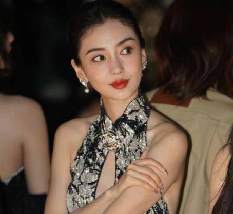 原创又是红毯angelababy俗气胡连馨瘦到认不出张萌你穿的啥