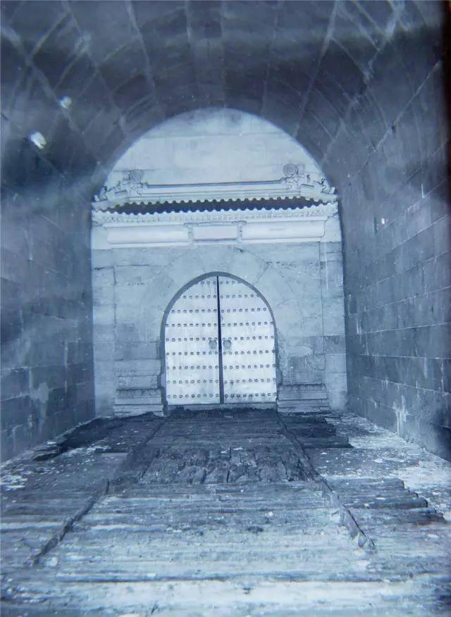 原创发掘一座古代帝王陵有多艰难晒晒当年考古人员发掘定陵现场照