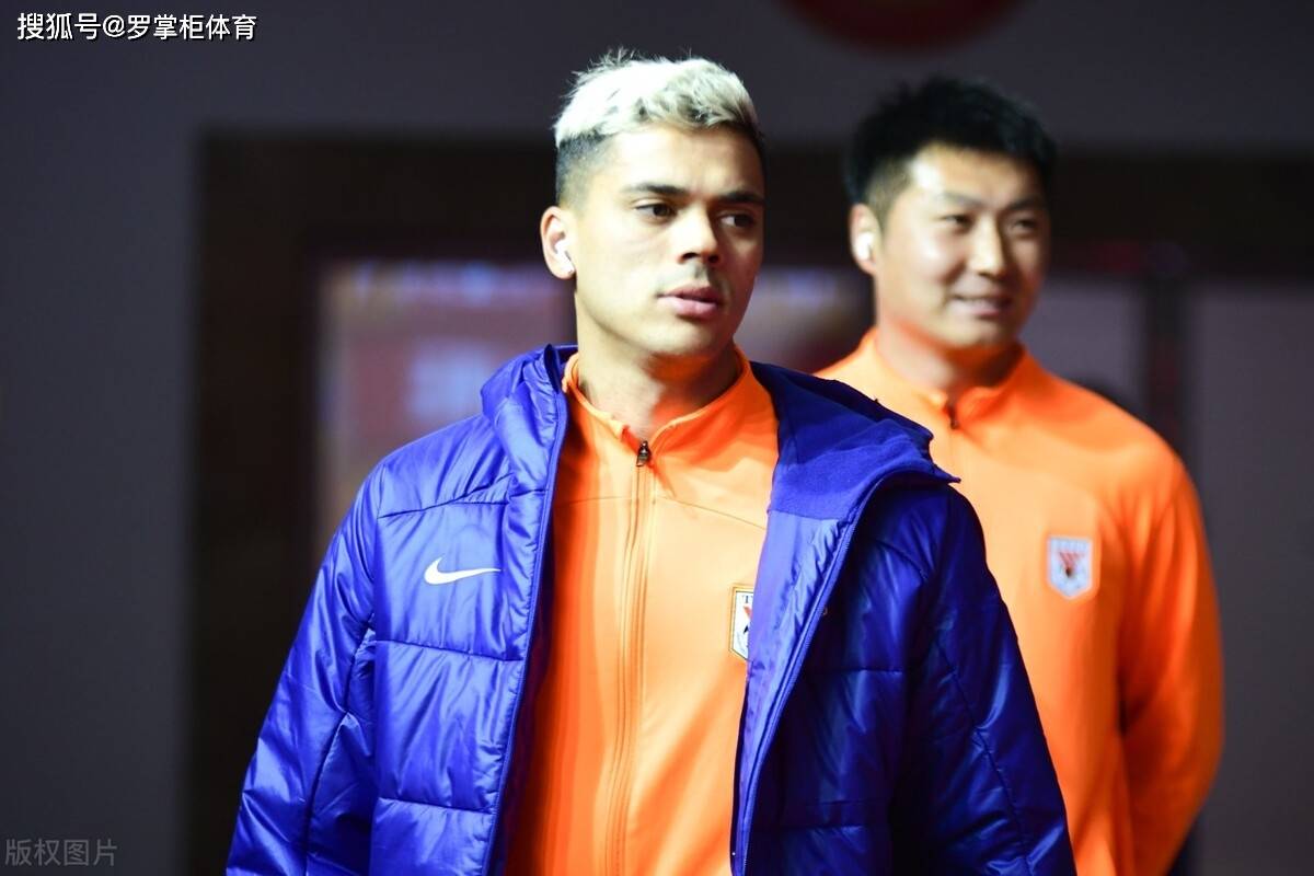 原创鲁能中锋位置将迎来新外援挑大梁踢申花将亮相曾单场独造三球