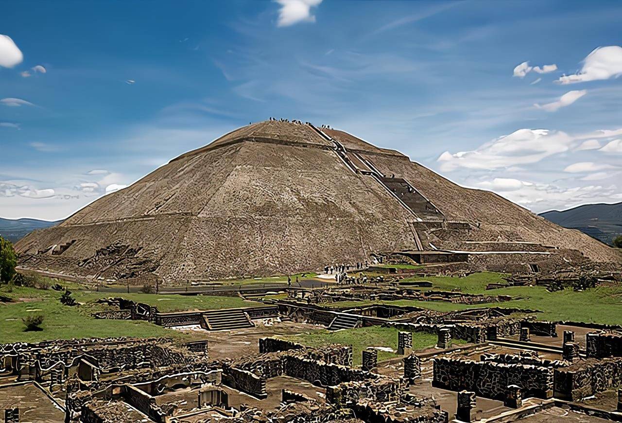 原创秘鲁金字塔不幸被无良企业拆除里面还有16具清朝人遗骸