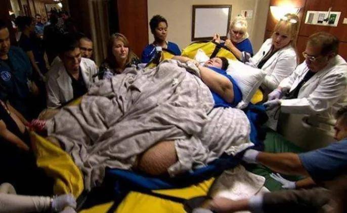 原创梅拉世界第一胖被妹妹陷害遭丈夫抛弃后狂减800斤实现蜕变