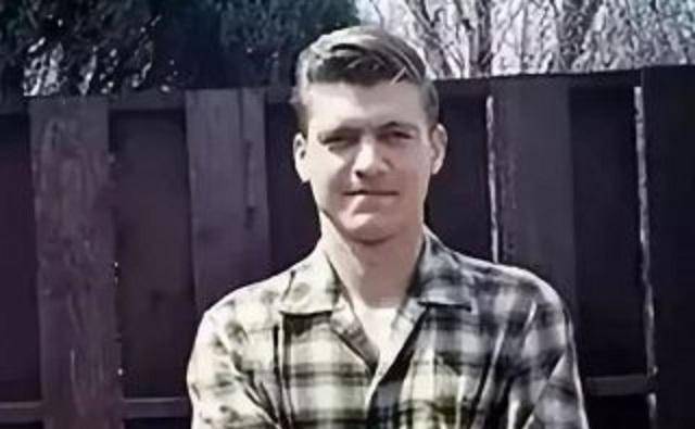 上哈佛,25岁成教授,制造连环爆炸案,fbi追踪17年_卡辛斯基_生活_工业