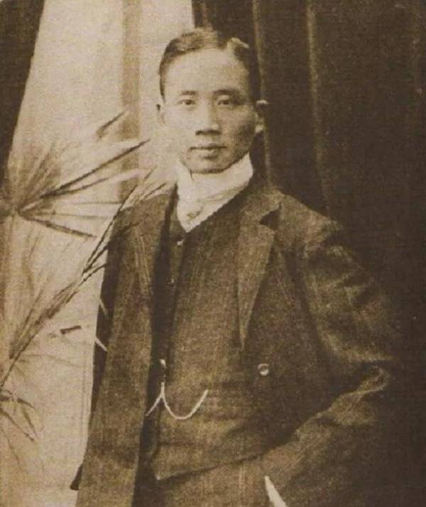 原创北大校长蔡元培10年辞职8次去世时身无分文只留两句遗言