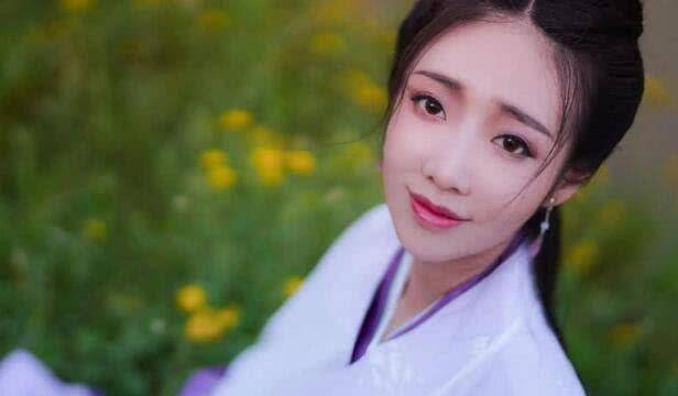 原创原创15岁小姐姐cos江厌离看到手中的莲藕汤网友我也想要